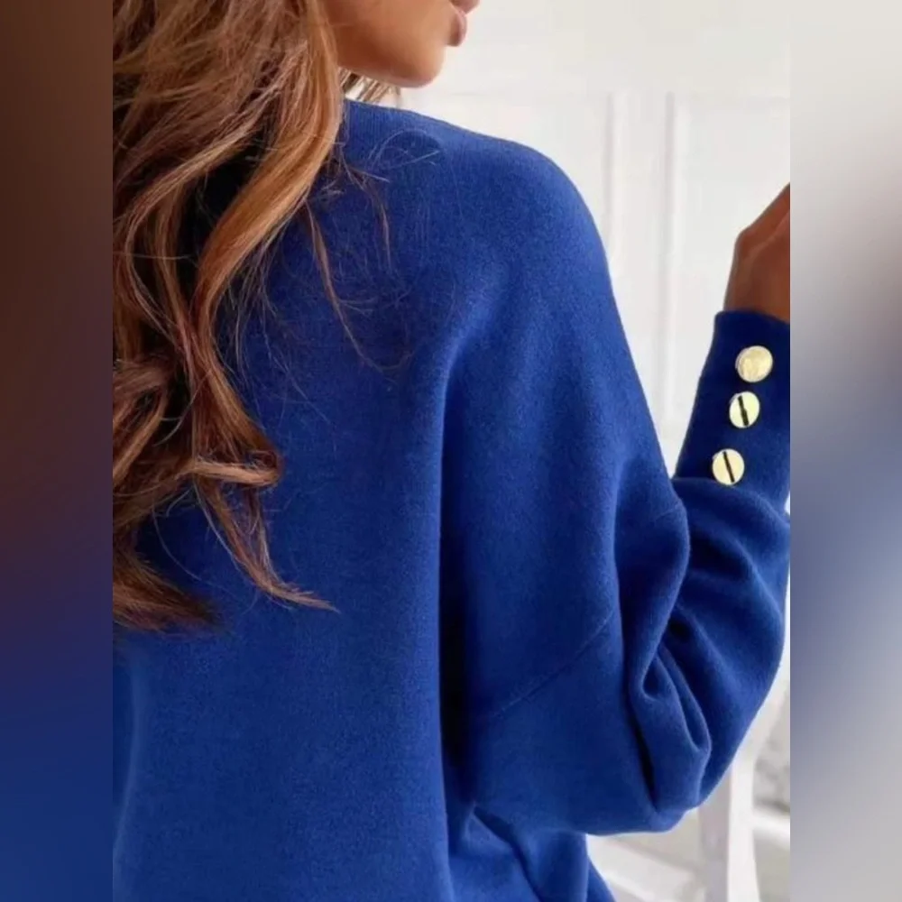 V-Neck Long Sleeve Sweatshirt red - Picture 9 of 11